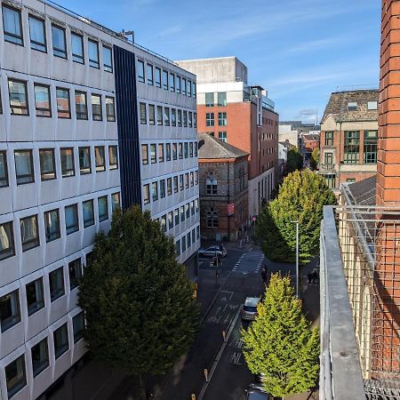 Best Location In Belfast! Free Parking Exterior photo